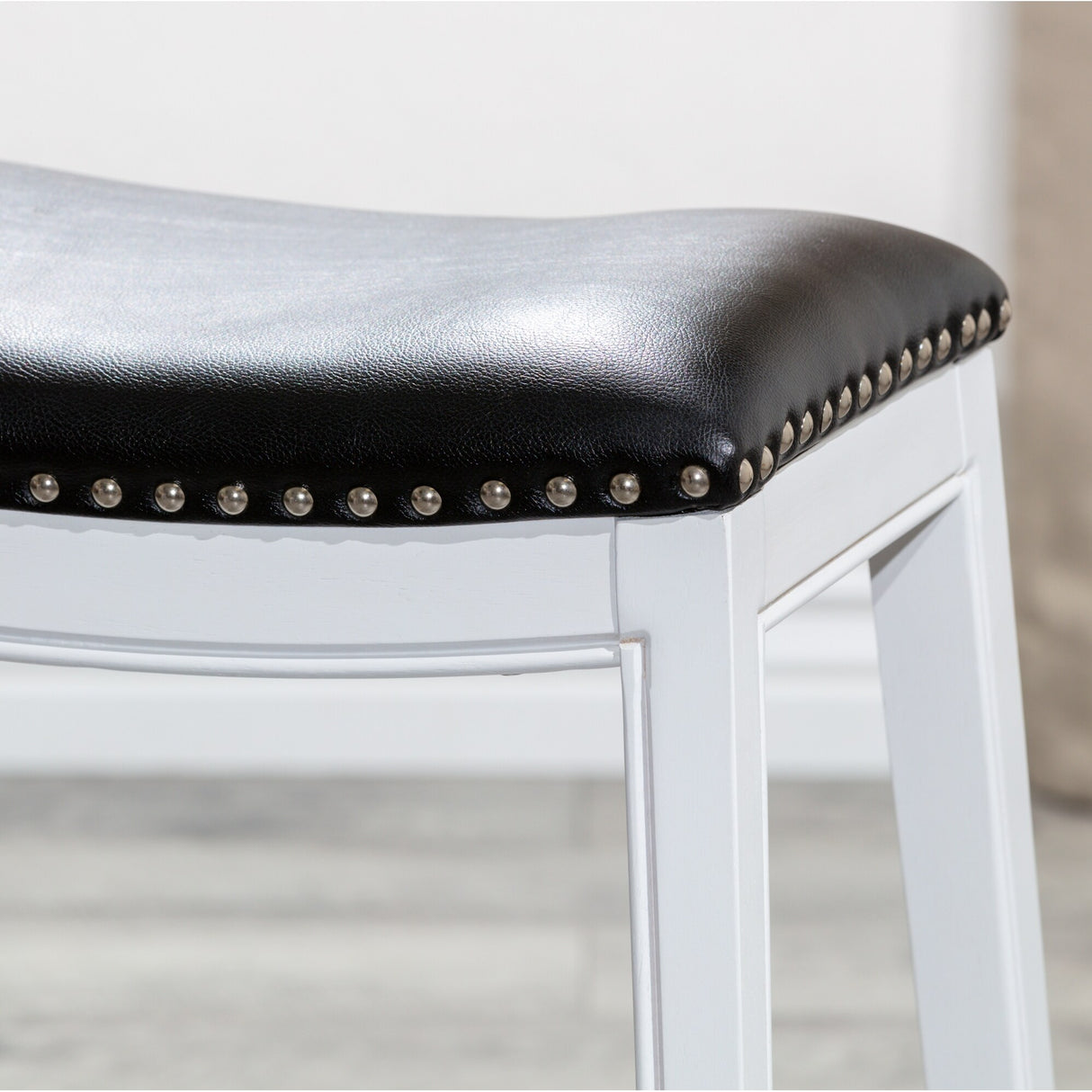 DTY Indoor Living Durango Leather Saddle Stool