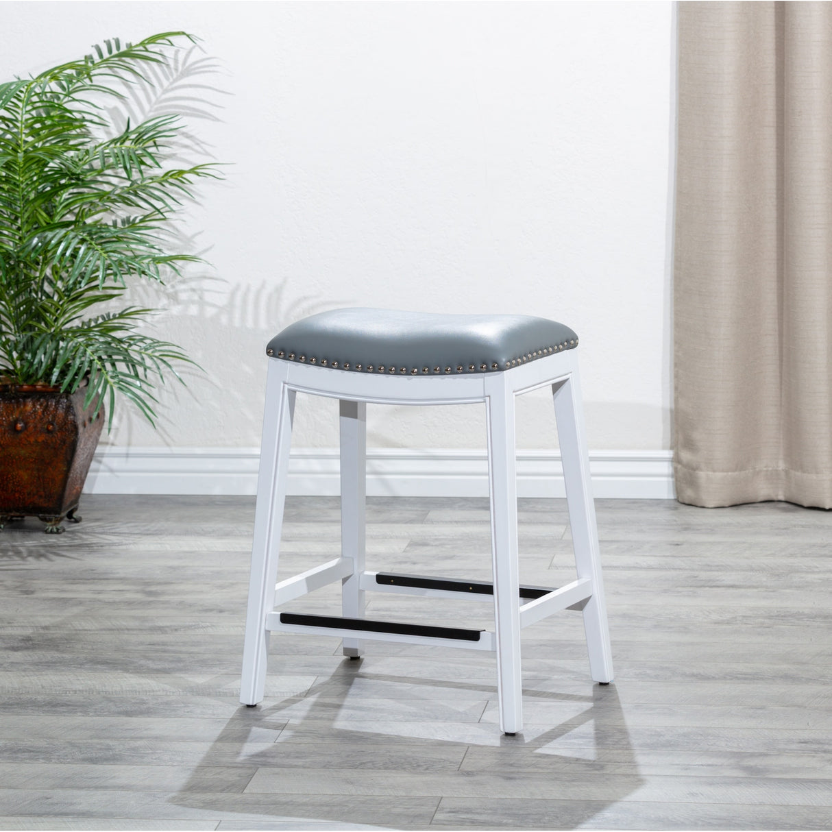 DTY Indoor Living Durango Leather Saddle Stool