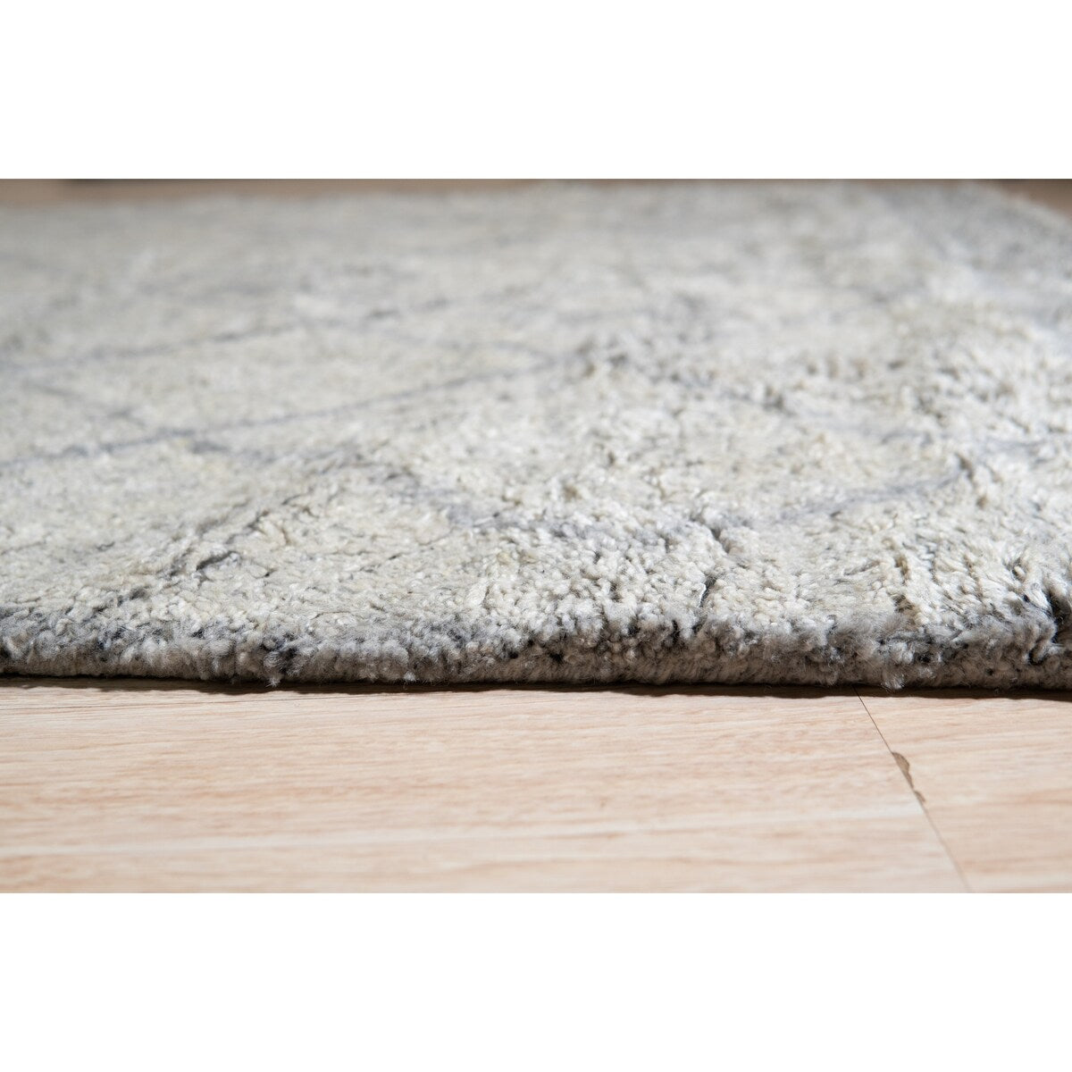 Gray Traditional Geometric Modern Moroccan Area Rug - Elegant and Timeless Design