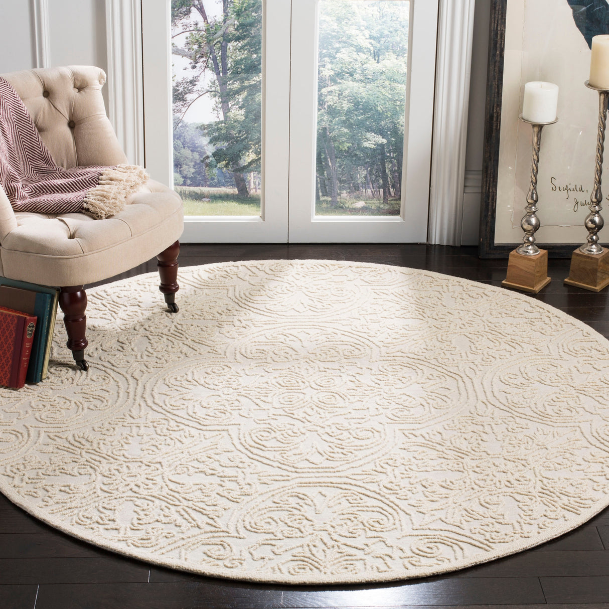 Martha Stewart by SAFAVIEH Handmade Leopolda Wool Rug