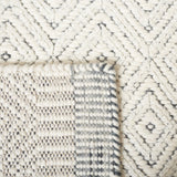 Martha Stewart by SAFAVIEH Handmade Riga Wool Rug