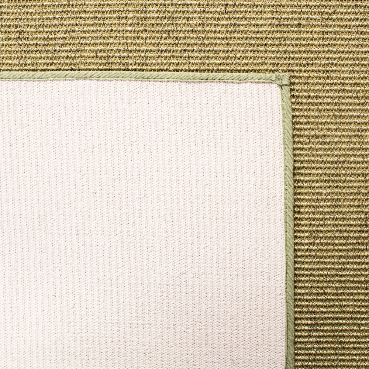 Martha Stewart by SAFAVIEH Klarita Sisal & Jute Area Rug