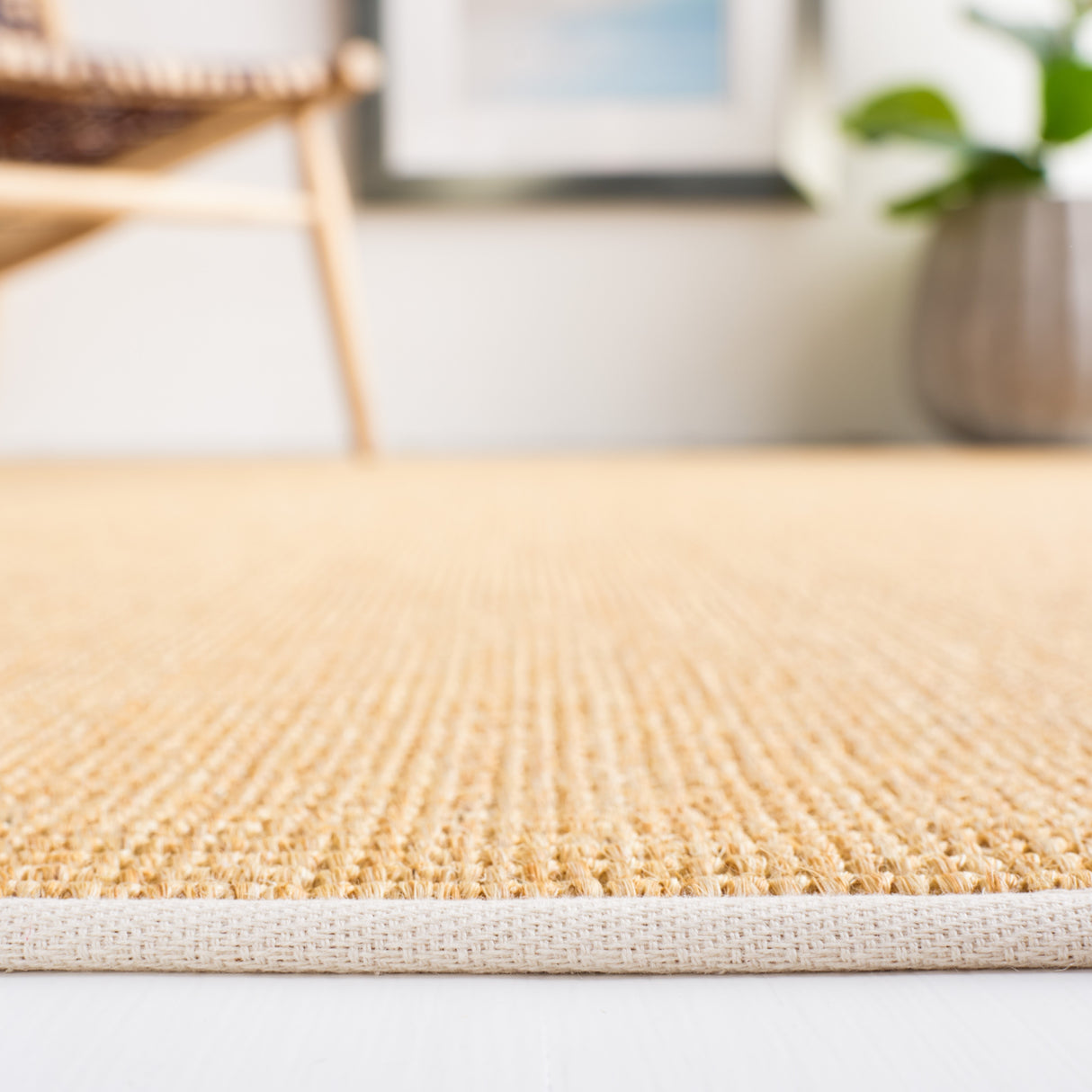 Martha Stewart by SAFAVIEH Klarita Sisal & Jute Area Rug