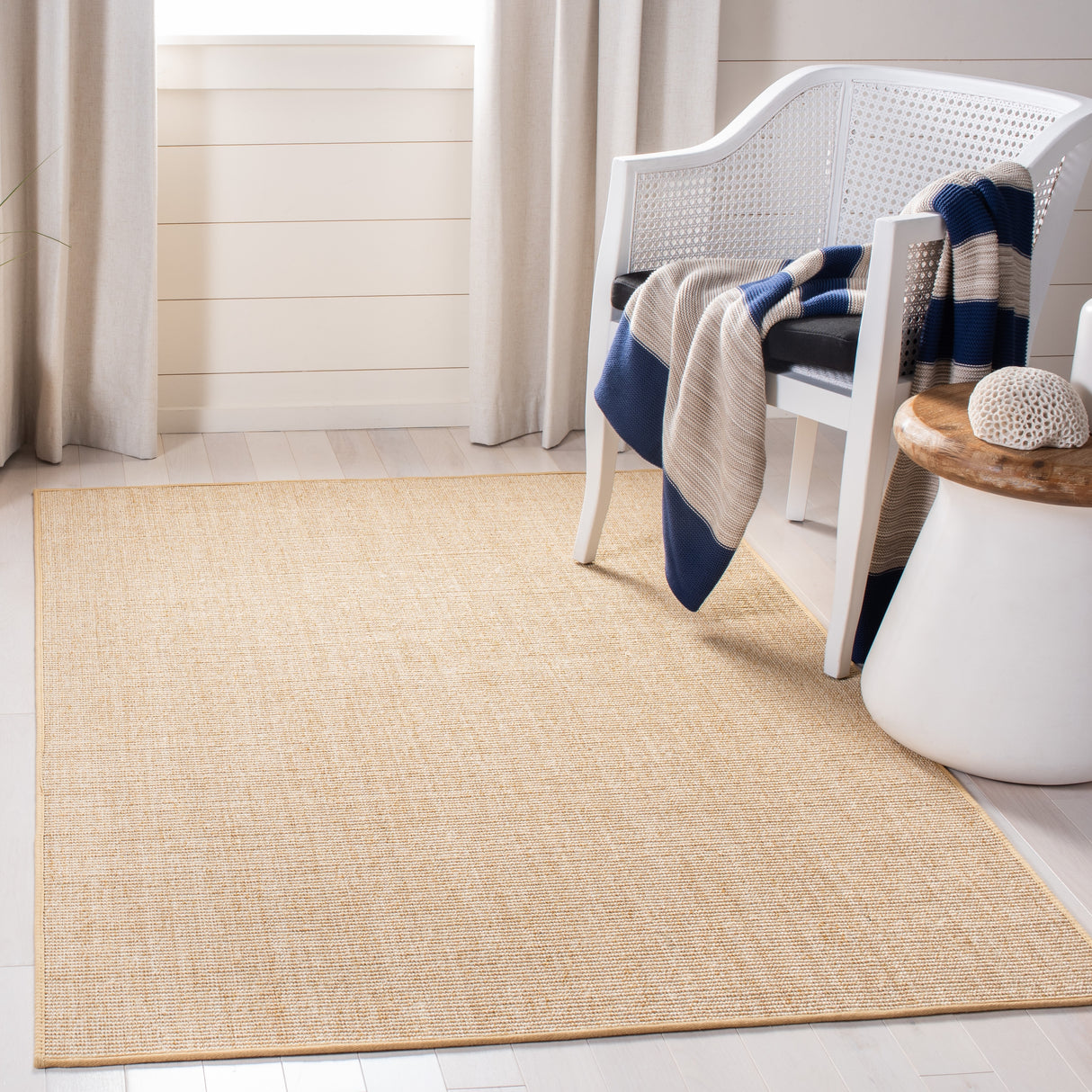 Martha Stewart by SAFAVIEH Klarita Sisal & Jute Area Rug