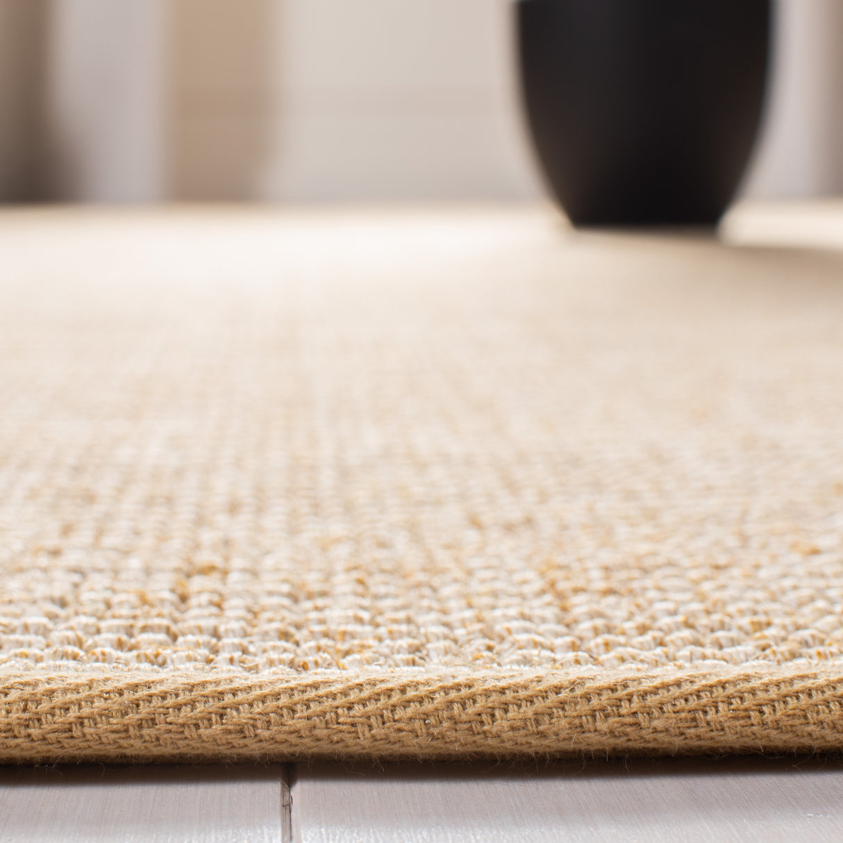 Martha Stewart by SAFAVIEH Klarita Sisal & Jute Area Rug