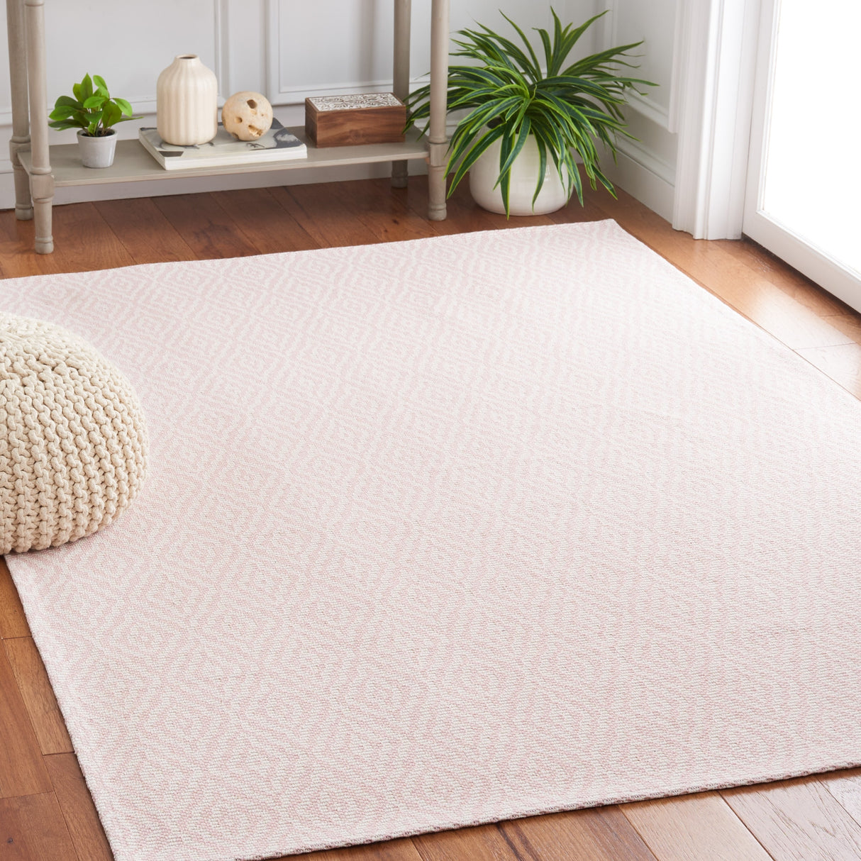 Martha Stewart by SAFAVIEH Oddny Trellis Cotton Rug