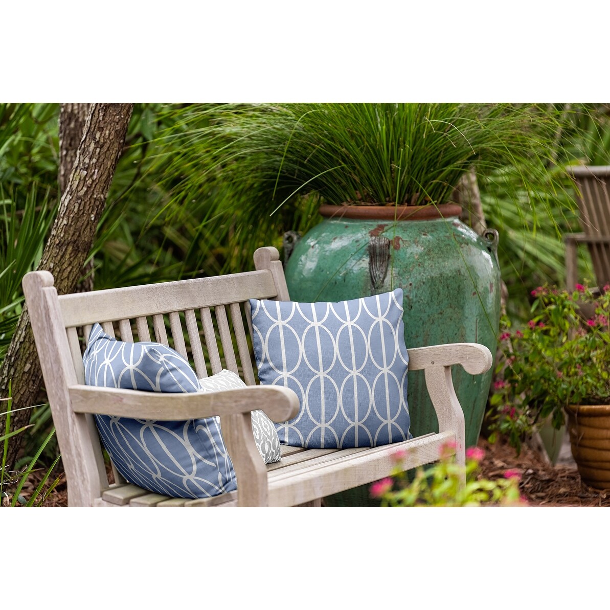 Ovals Go 'Round Indoor/Outdoor Throw Pillow