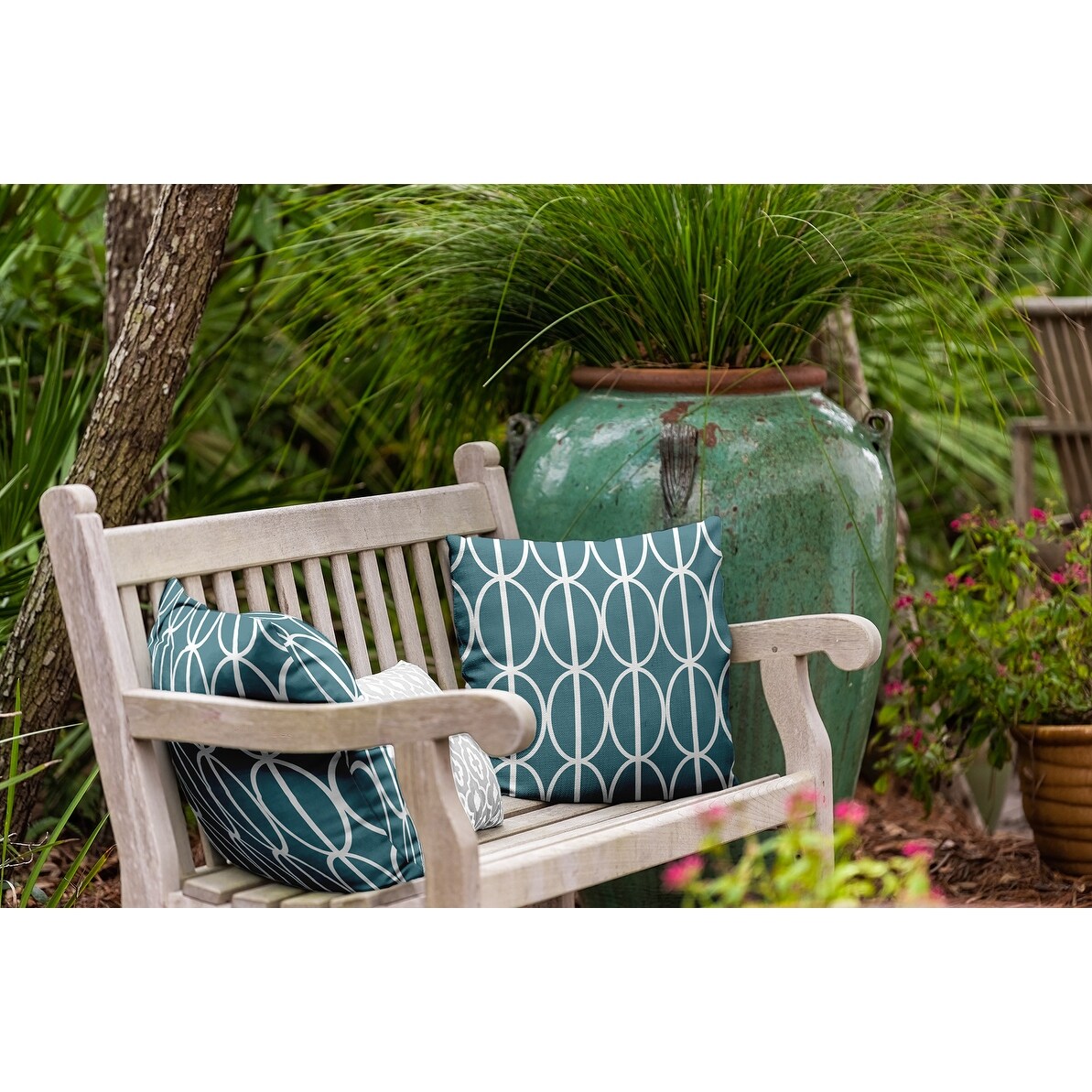 Ovals Go 'Round Indoor/Outdoor Throw Pillow
