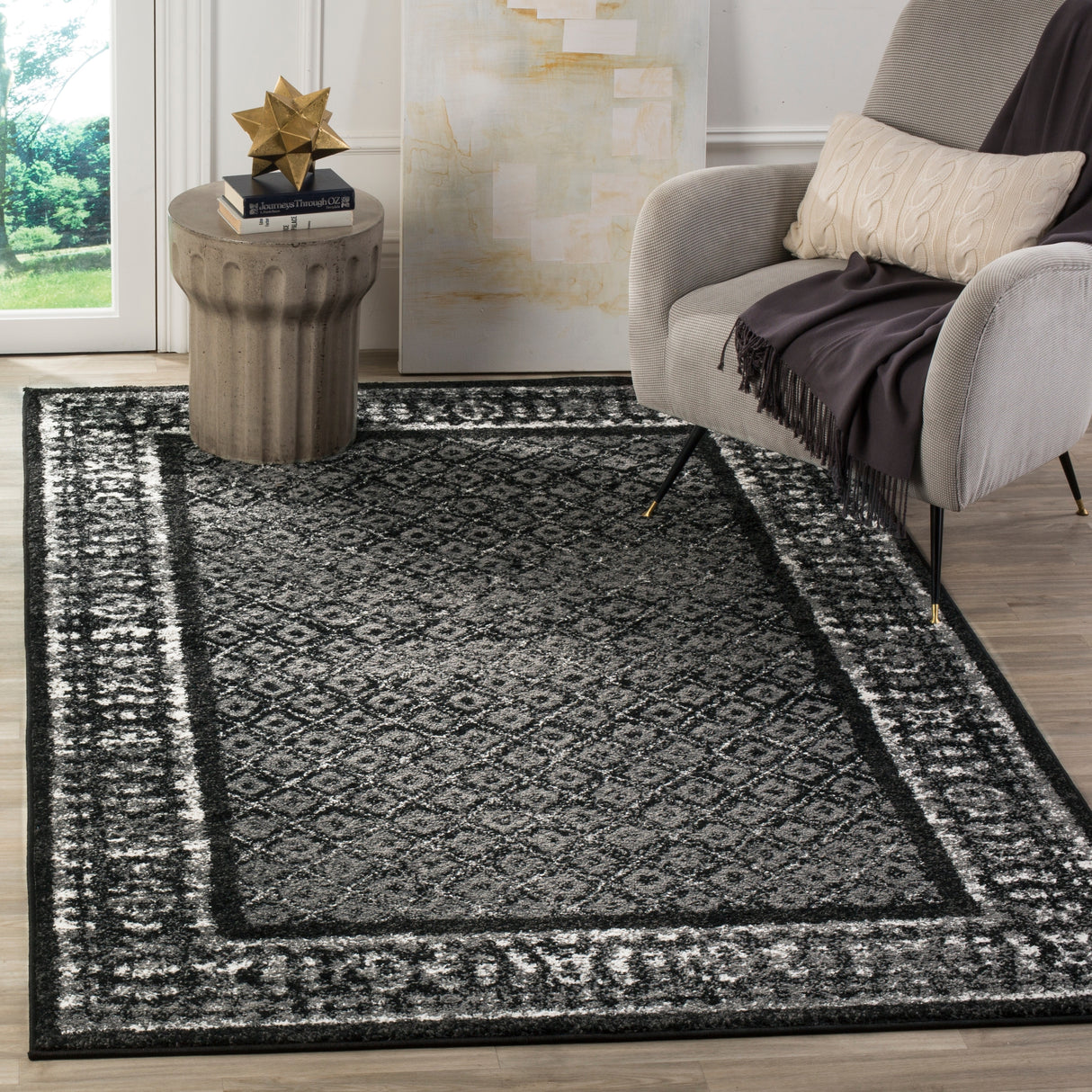 SAFAVIEH Adirondack Cass Distressed Rug