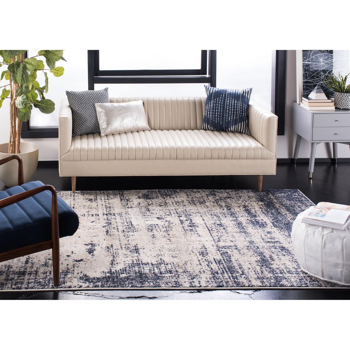 SAFAVIEH Adirondack Guillerma Modern Abstract Distressed Rug