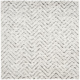 SAFAVIEH Adirondack Hildegard Chevron Distressed Rug