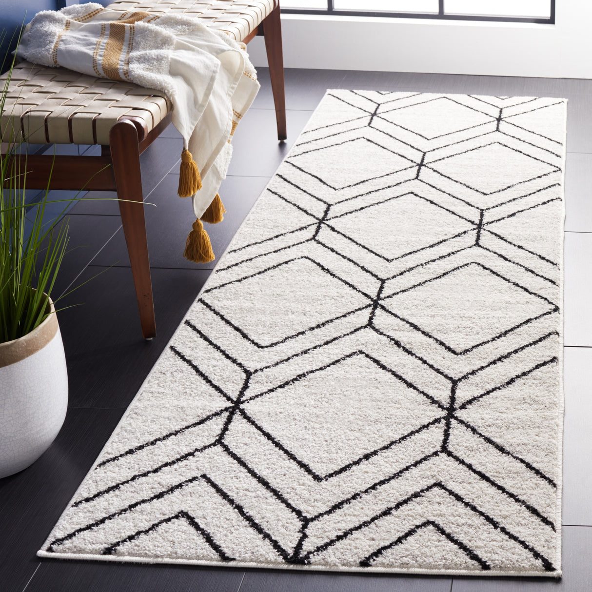 SAFAVIEH Adirondack Juvelina Modern Geometric Rug