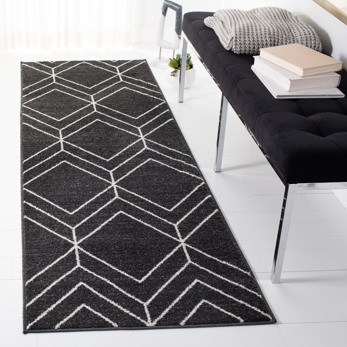 SAFAVIEH Adirondack Juvelina Modern Geometric Rug