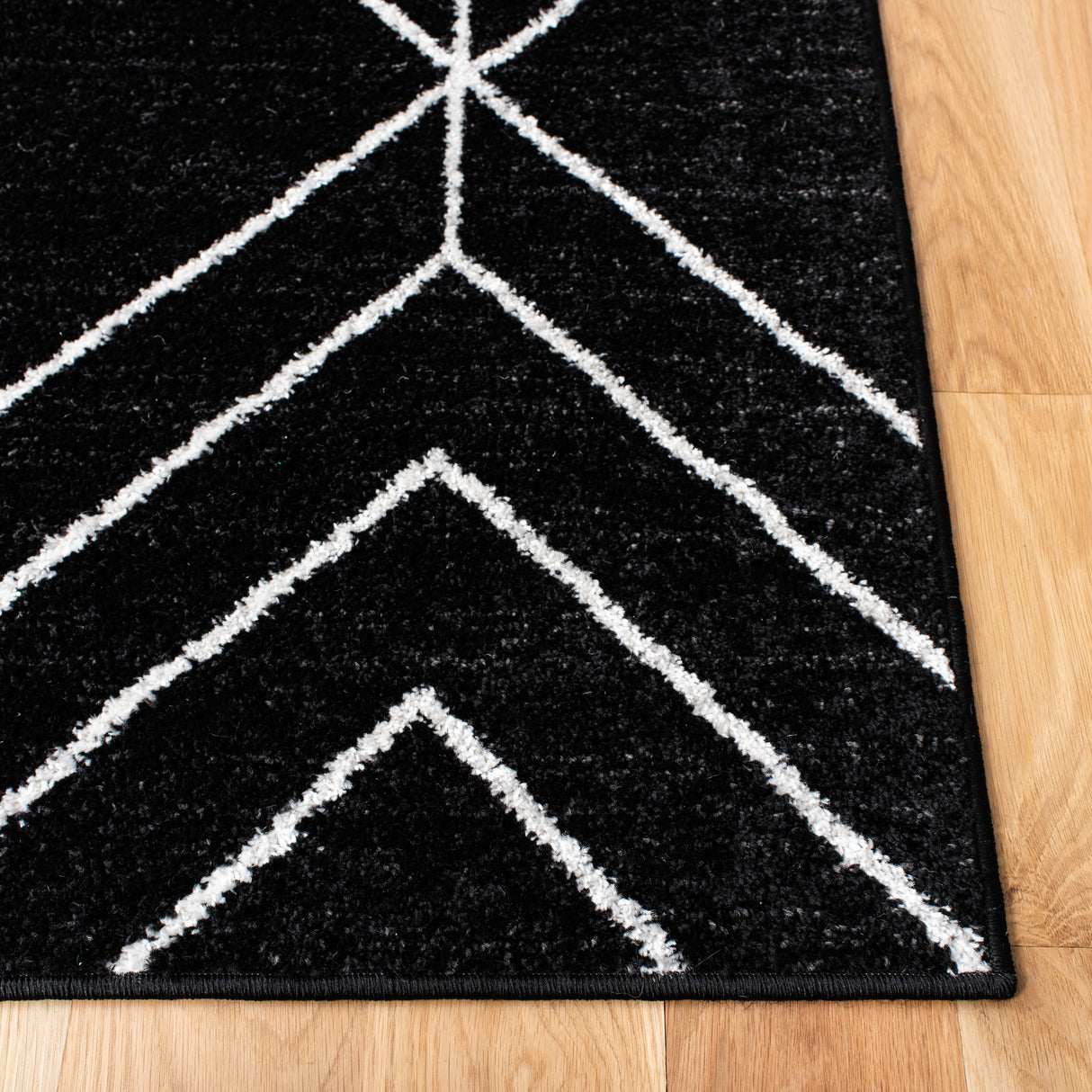 SAFAVIEH Adirondack Juvelina Modern Geometric Rug