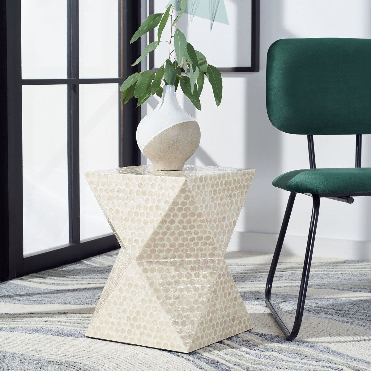 SAFAVIEH Agatha White Modern Geometric Accent Table - 13.4" W x 13.4" L x 18.1" H - 13Wx13Dx18H