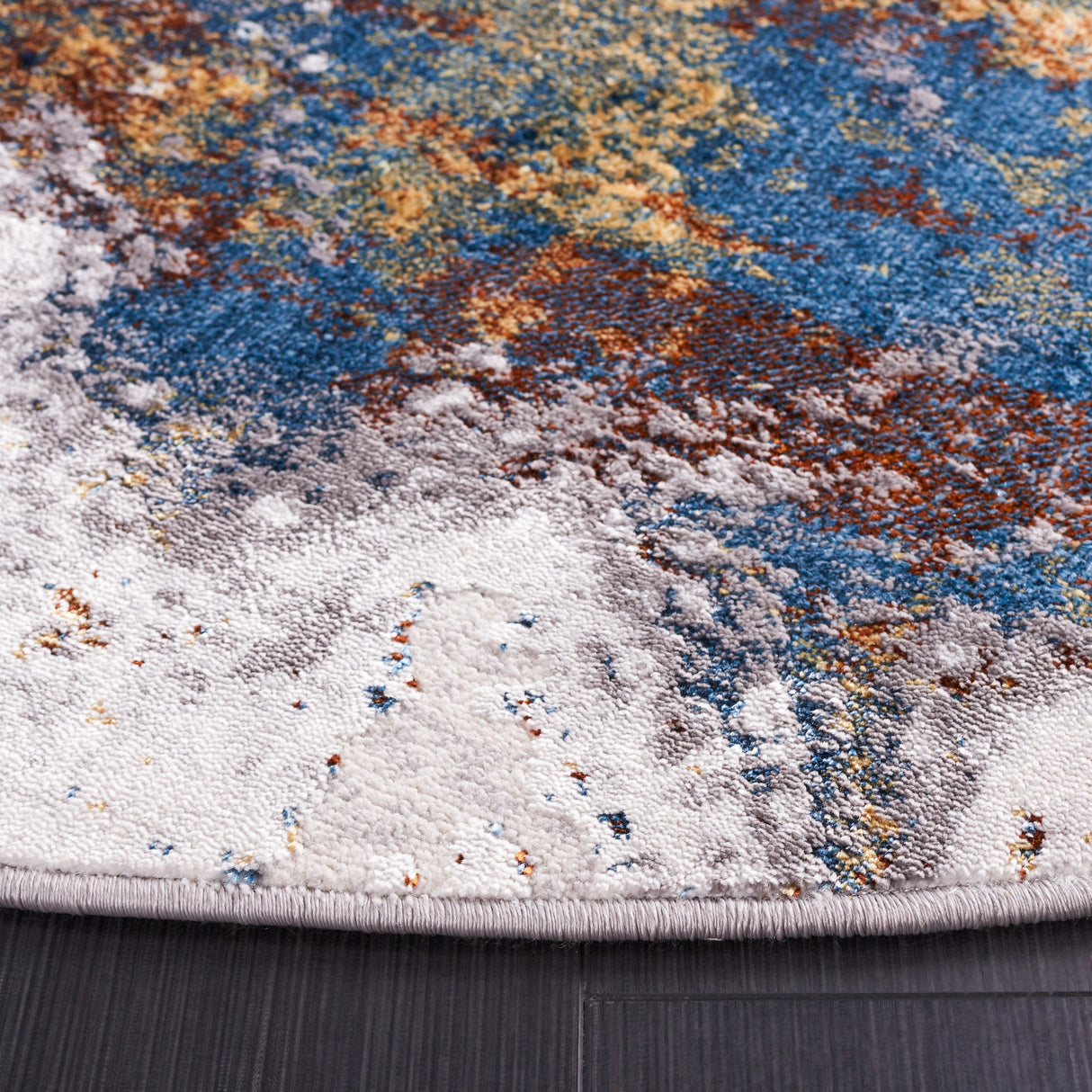 SAFAVIEH Amelia Berendina Modern Abstract Rug