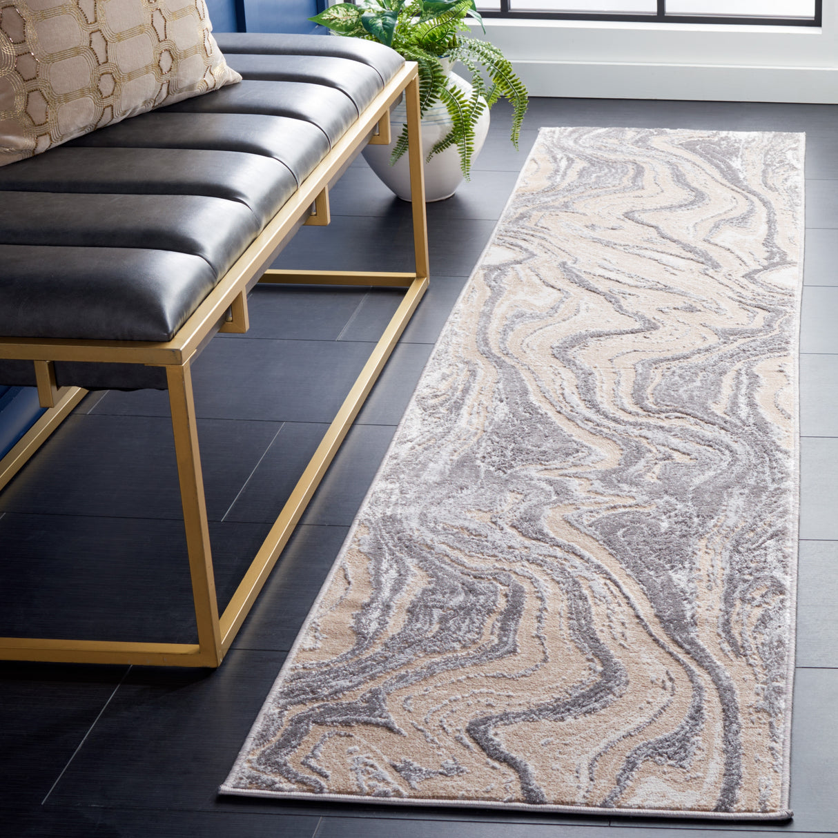 SAFAVIEH Amelia Octaviea Modern Abstract Rug