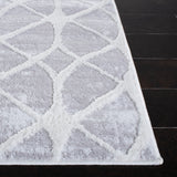 SAFAVIEH Amelia Tanasa Geometric Distressed Rug