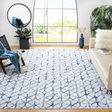 SAFAVIEH Amelia Tanasa Geometric Distressed Rug