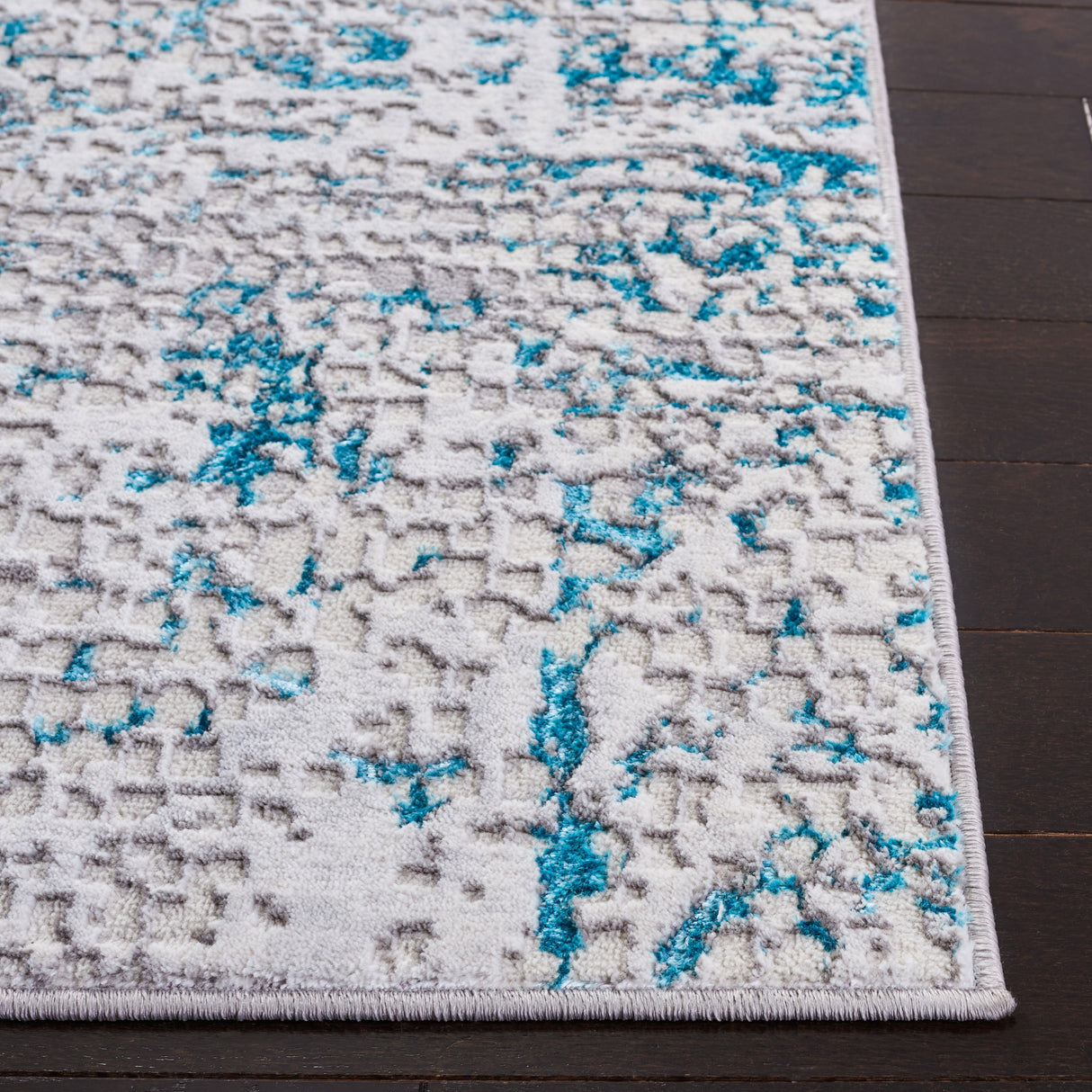 SAFAVIEH Amelia Valvi Modern Abstract Rug