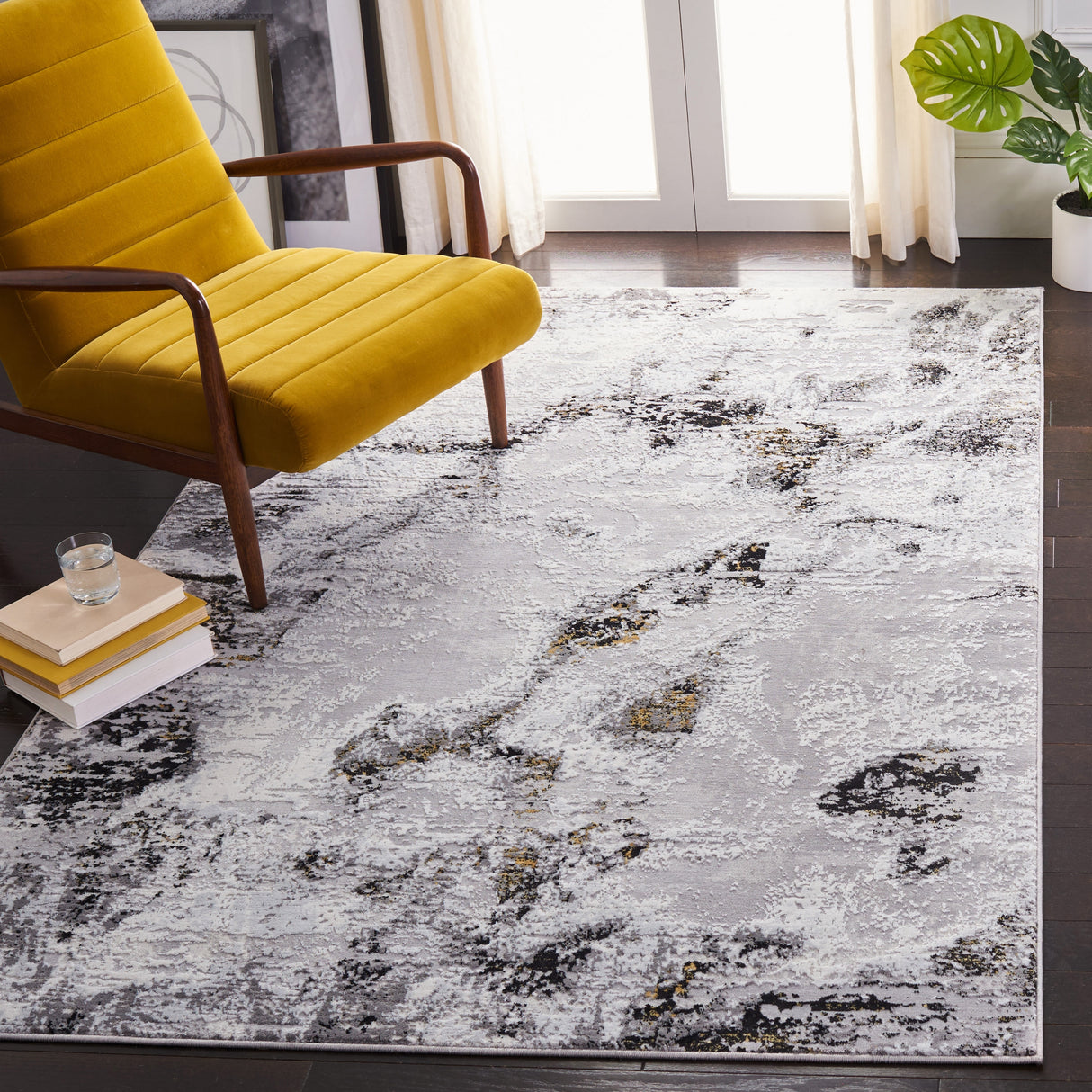 SAFAVIEH Amelia Vivan Abstract Distressed Rug