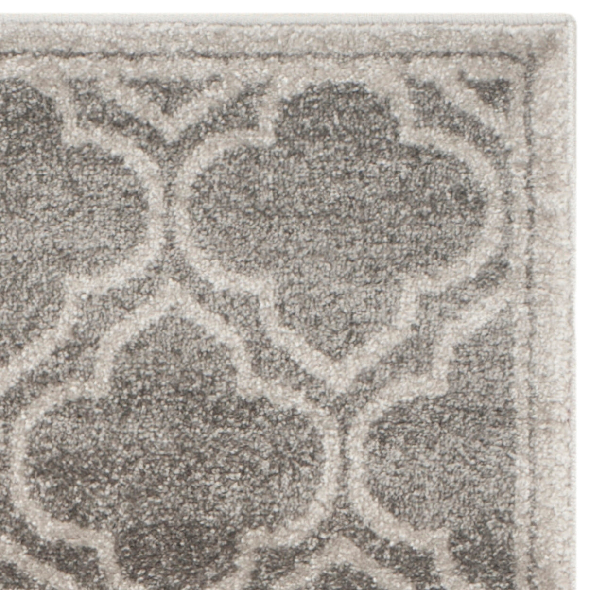 SAFAVIEH Amherst Lyda Modern Rug