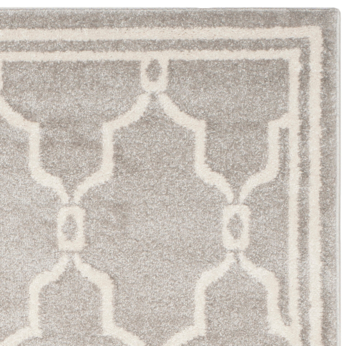 SAFAVIEH Amherst Nargis Modern Rug