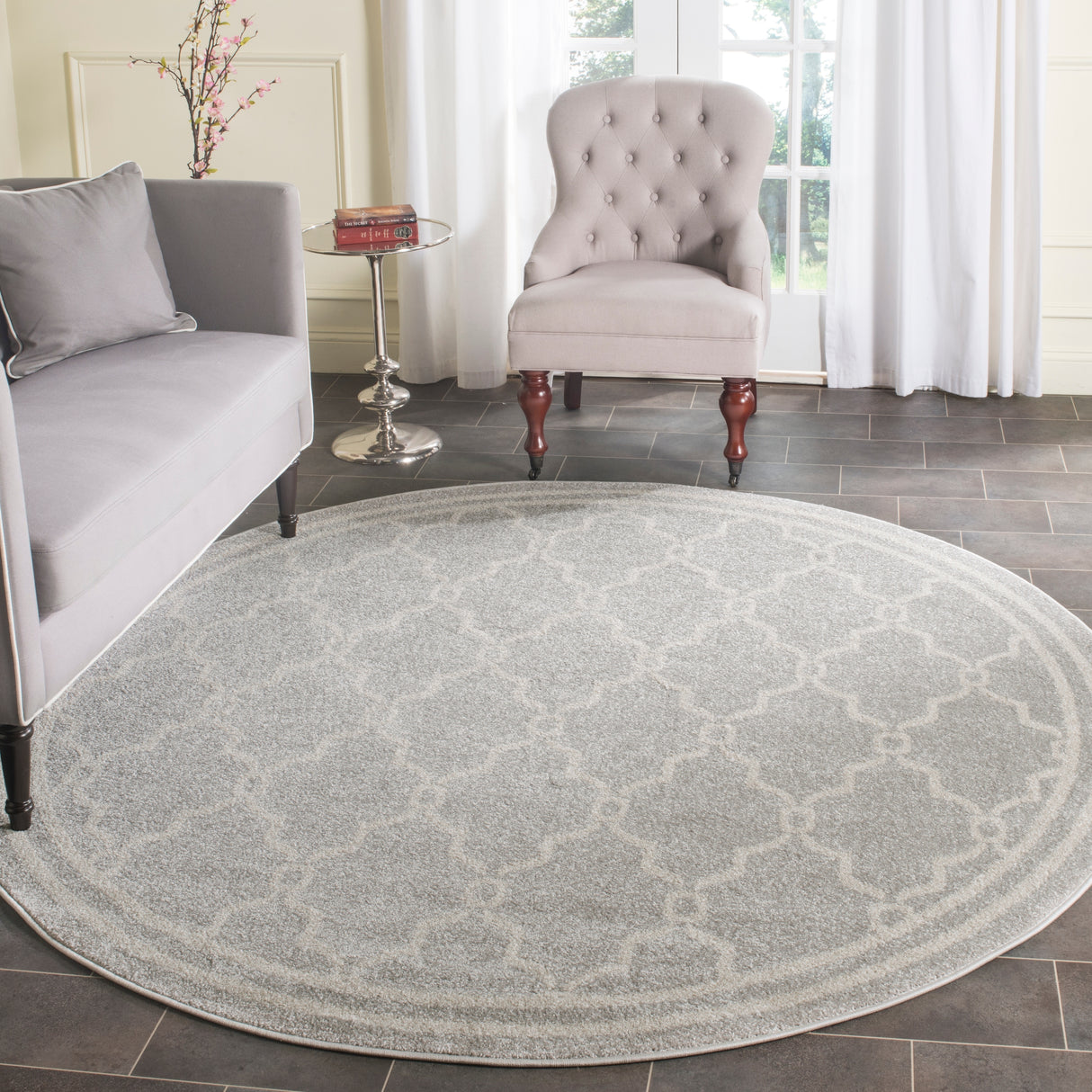 SAFAVIEH Amherst Nargis Modern Rug