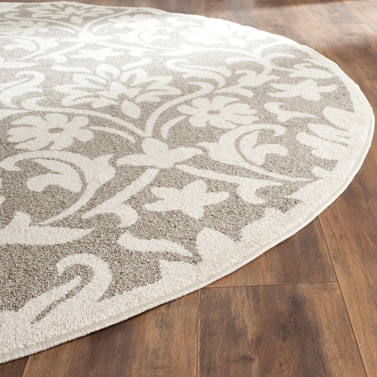 SAFAVIEH Amherst Velizara Modern Rug