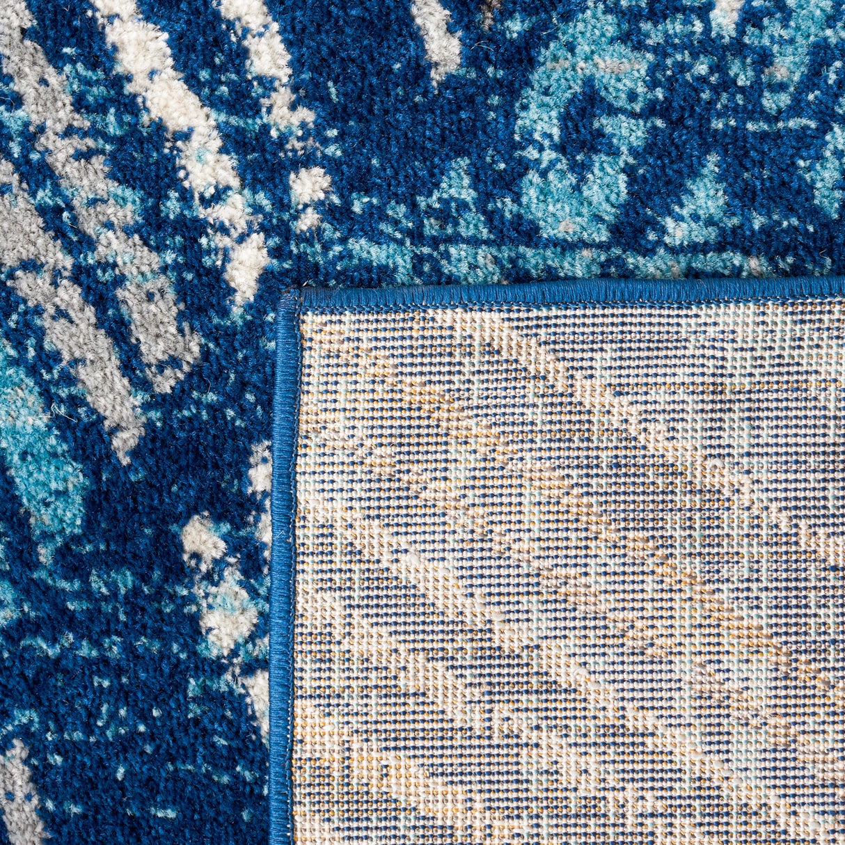 SAFAVIEH Amsterdam Gulumser Modern Rug