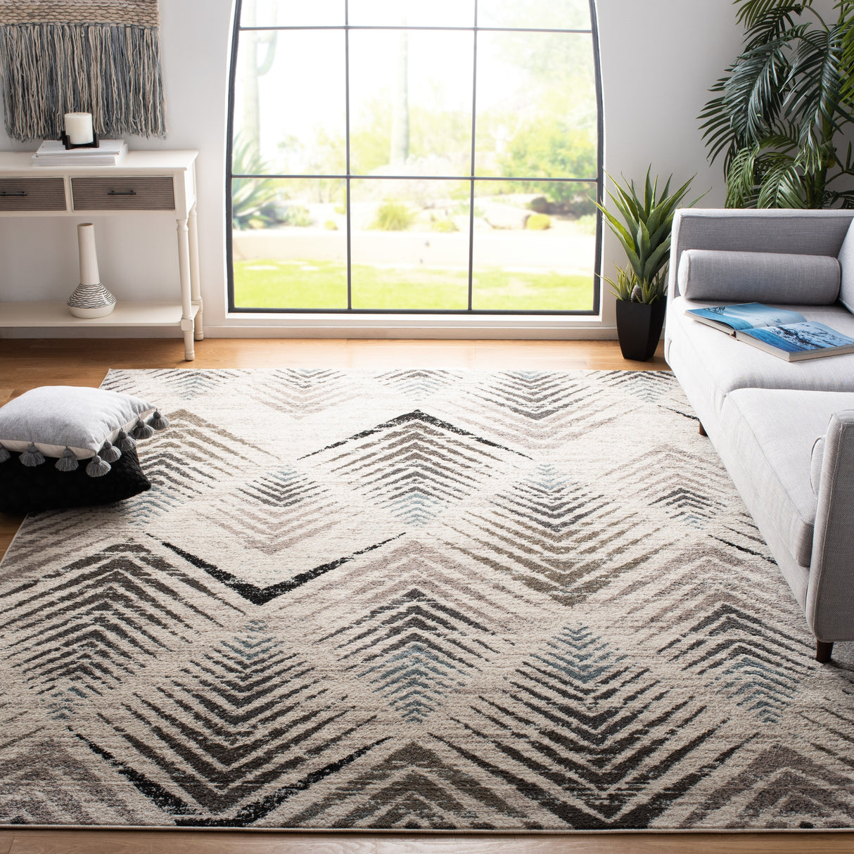 SAFAVIEH Amsterdam Gulumser Modern Rug