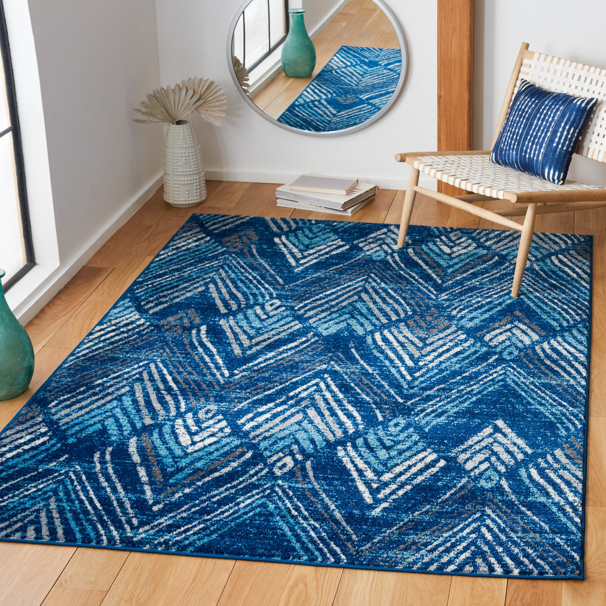 SAFAVIEH Amsterdam Gulumser Modern Rug