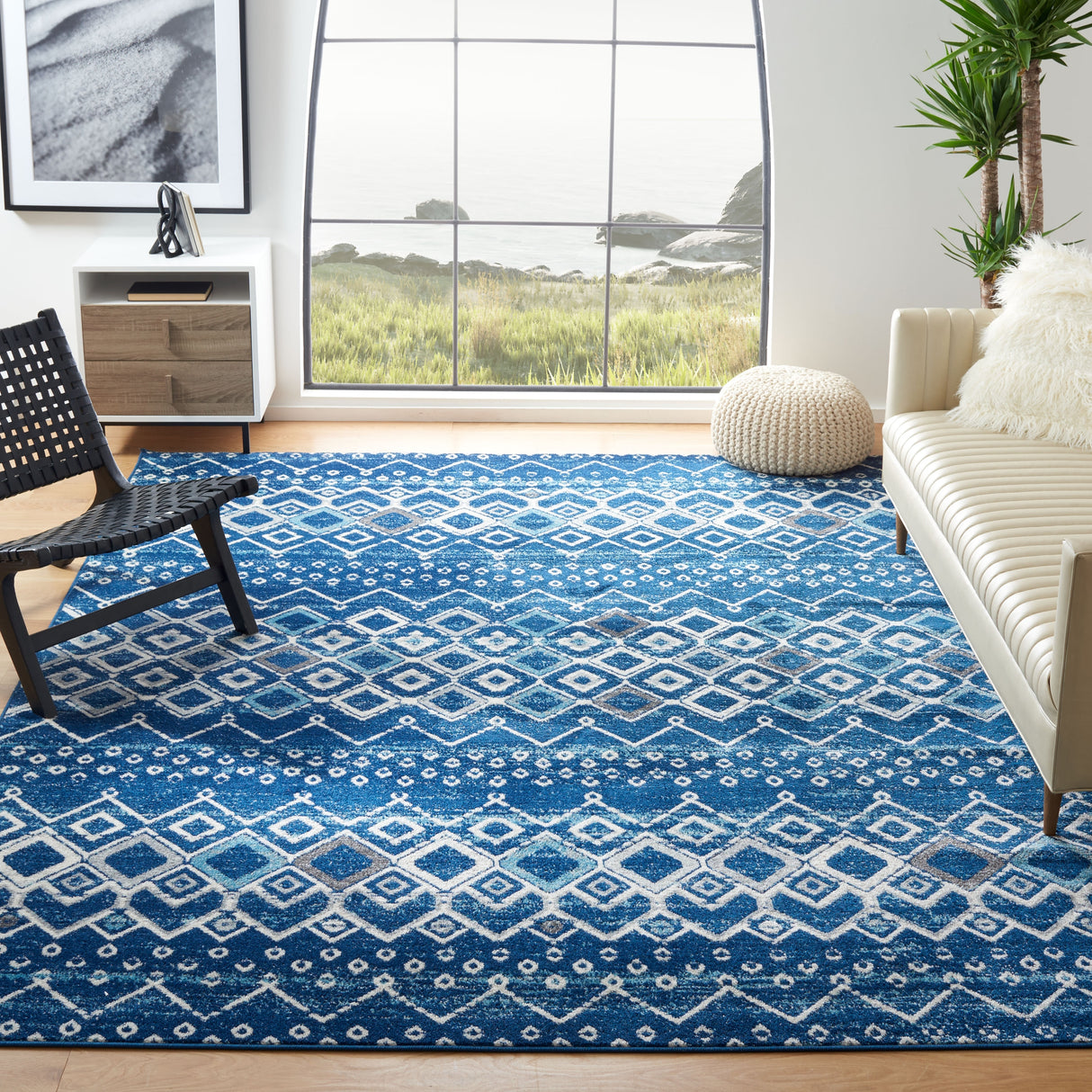 SAFAVIEH Amsterdam Iskra Moroccan Boho Rug