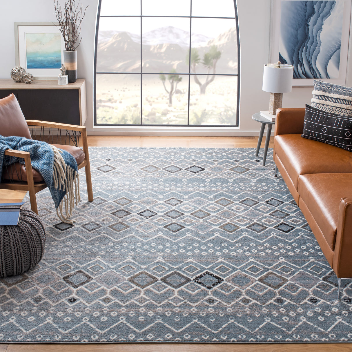 SAFAVIEH Amsterdam Iskra Moroccan Boho Rug