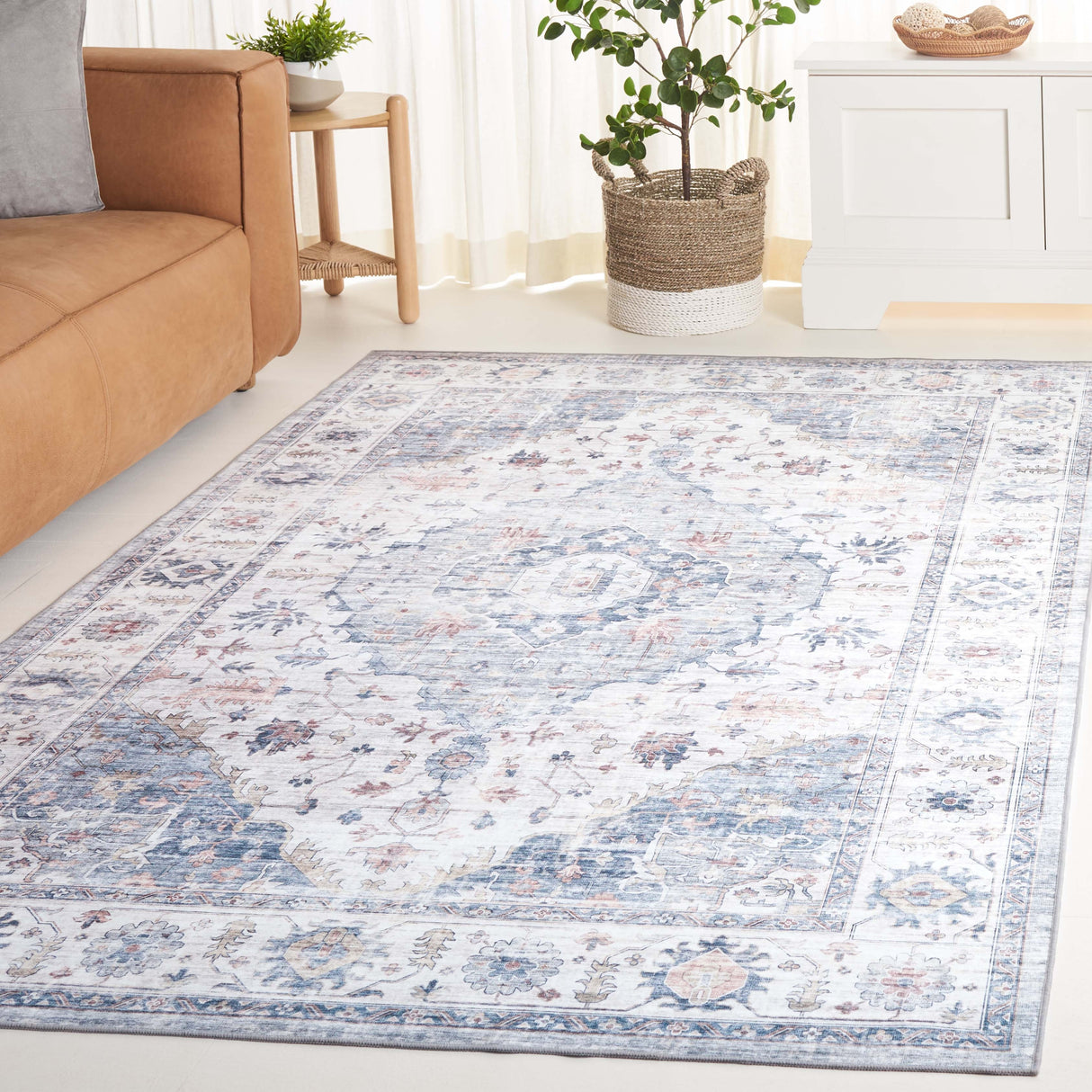 SAFAVIEH Arizona Radia Vintage Rug