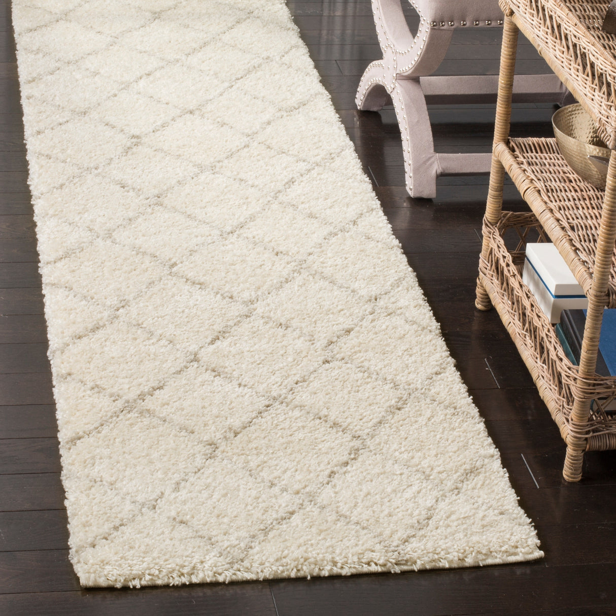 SAFAVIEH Arizona Shag Effrosini 1.2-inch Thick Rug