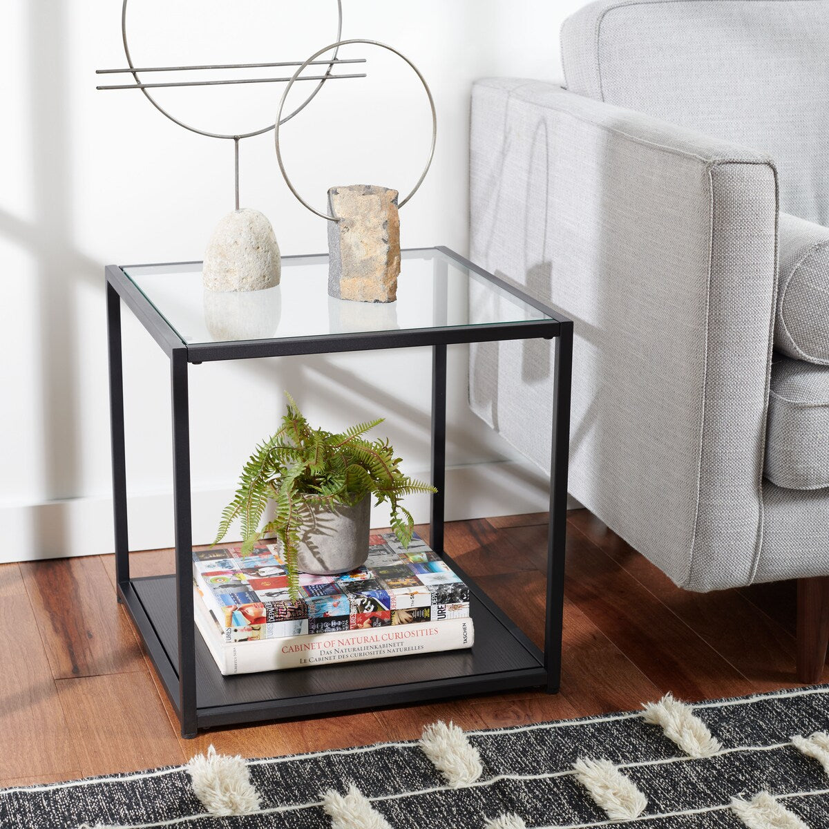 SAFAVIEH Arminta Square Lower Shelf Accent End Table - 19.7" W x 19.7" L x 19.7" H - 20Wx20Dx20H