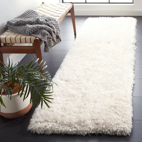 SAFAVIEH Bahija Rudina Luxe Shaggy 3 inch-thick Area Rug