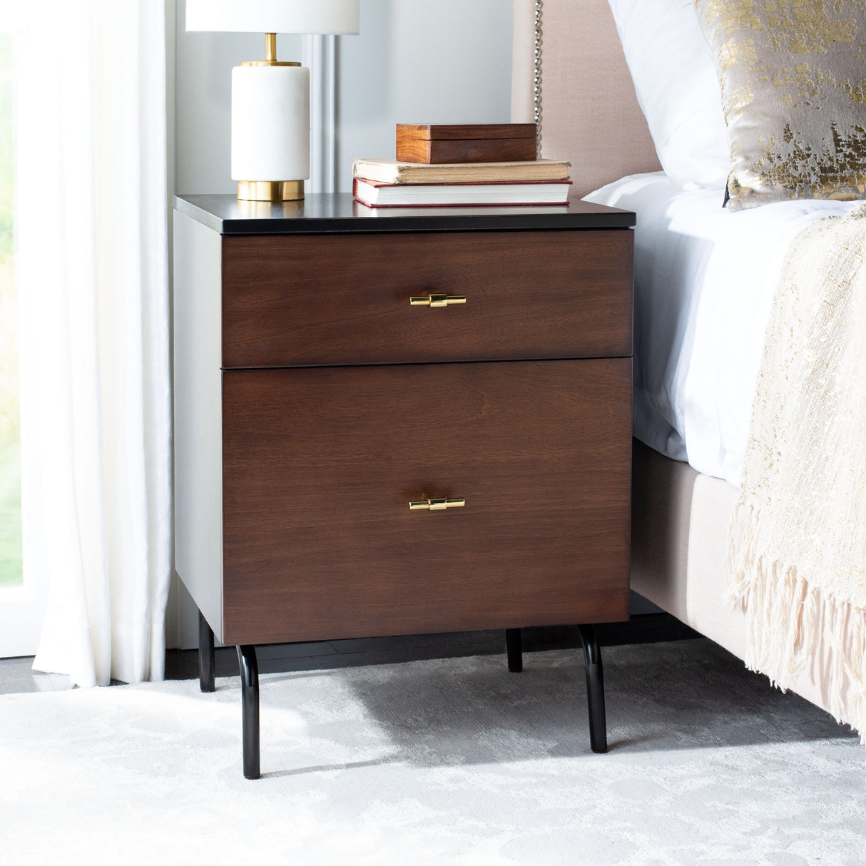 SAFAVIEH Bailee 2-Drawer Nightstand