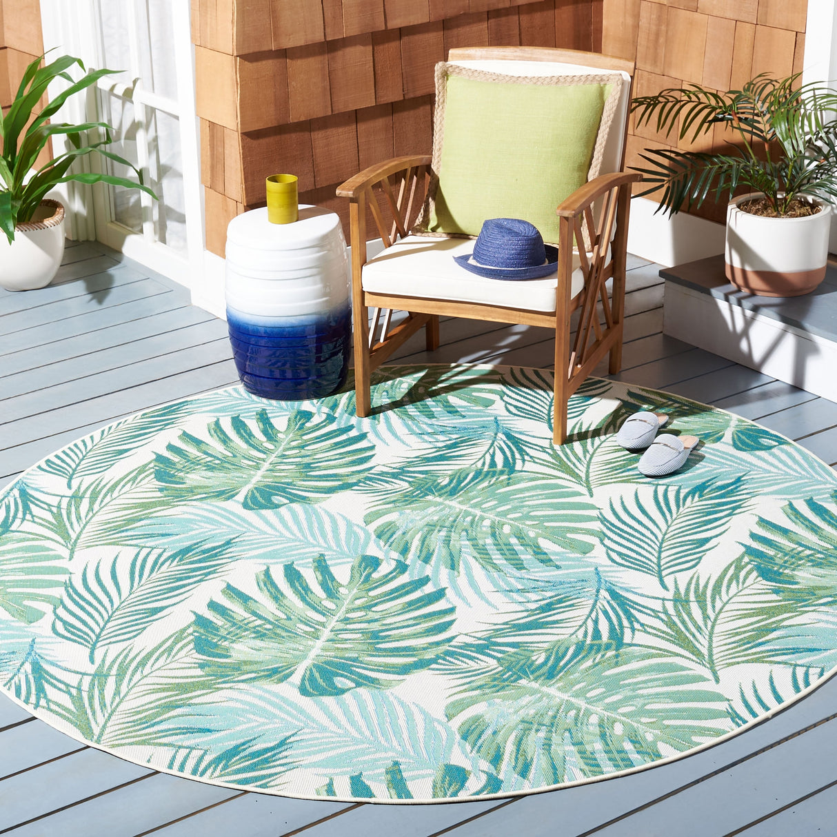 SAFAVIEH Barbados Pisti Tropical Indoor/ Outdoor Waterproof Patio Backyard Rug