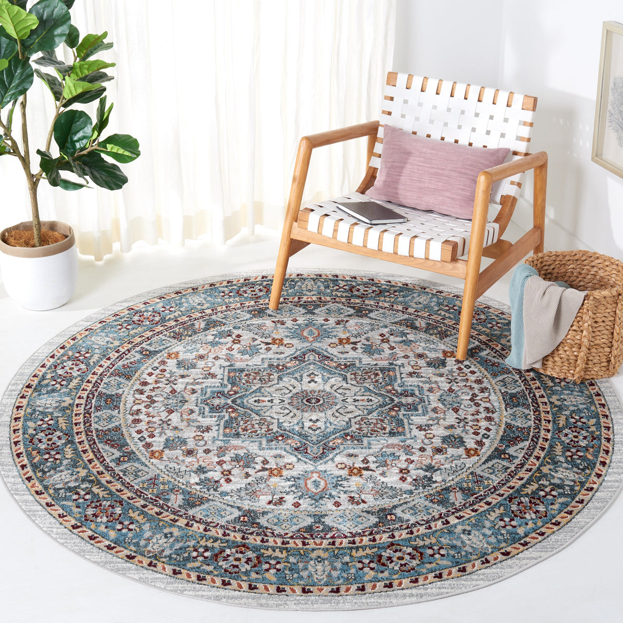 SAFAVIEH Bayside Machine Washable Korneliya Oriental Rug