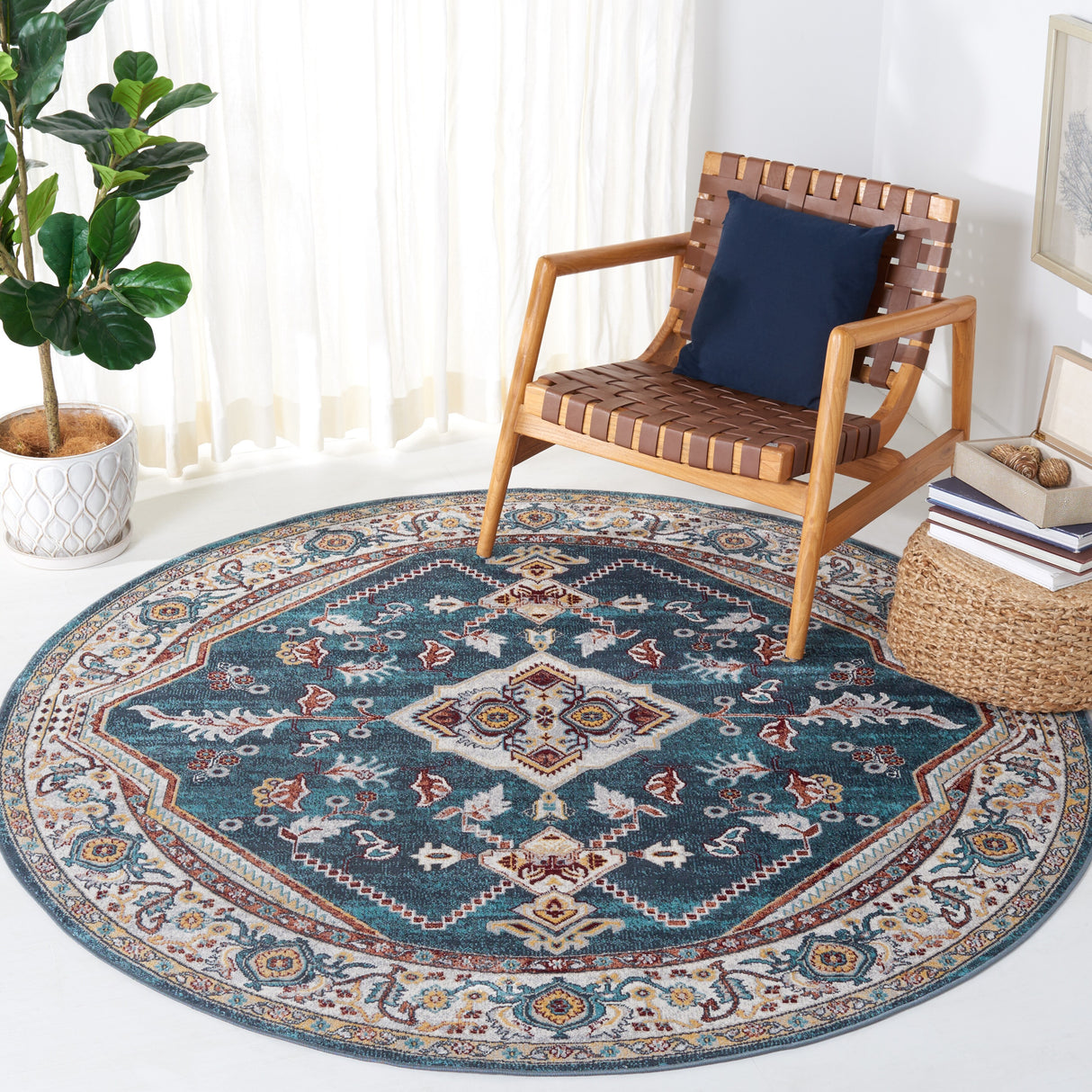 SAFAVIEH Bayside Machine Washable Tsirla Oriental Rug