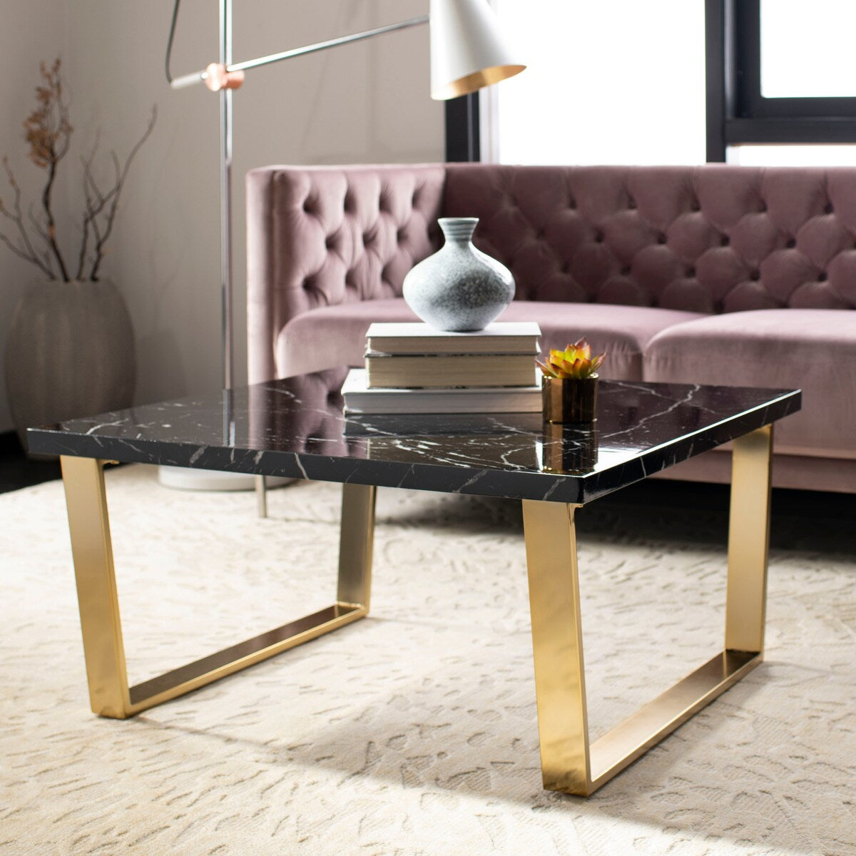 SAFAVIEH Bea Black/ Brass Square Coffee Table - 31.5" x 31.5" x 15.8" - 32Wx32Dx16H