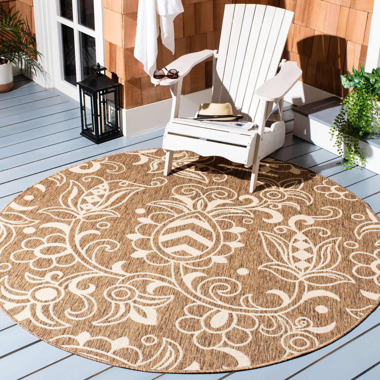 SAFAVIEH Beach House Jula Indoor/ Outdoor Waterproof Patio Backyard Rug