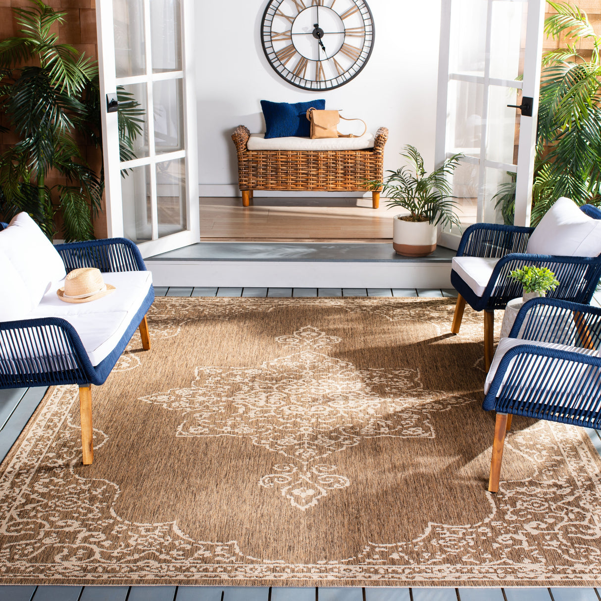 SAFAVIEH Beach House Zanfira Indoor/ Outdoor Waterproof Patio Backyard Rug