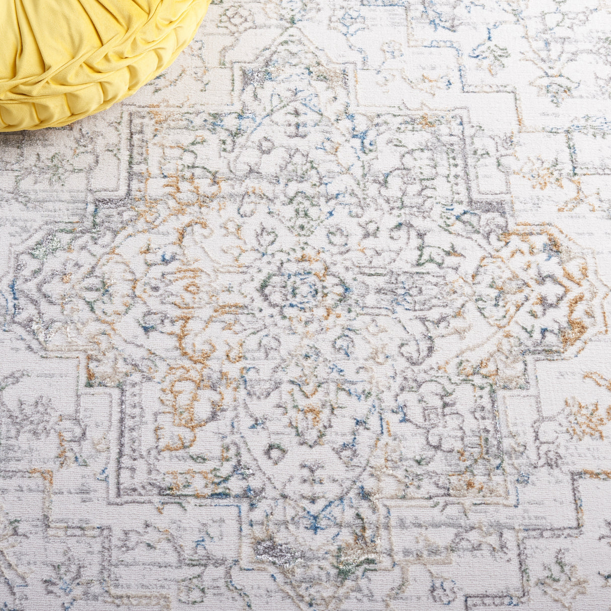 SAFAVIEH Bel Air Suzon Modern & Contemporary Rug