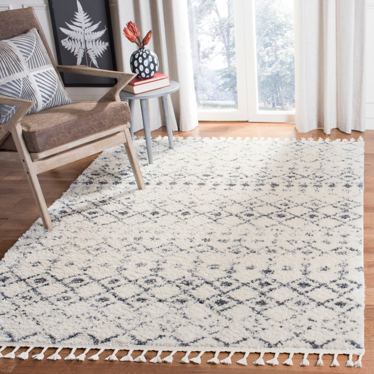 SAFAVIEH Berber Fringe Dashurije Leatha Trellis Rug