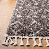 SAFAVIEH Berber Fringe Dashurije Leatha Trellis Rug