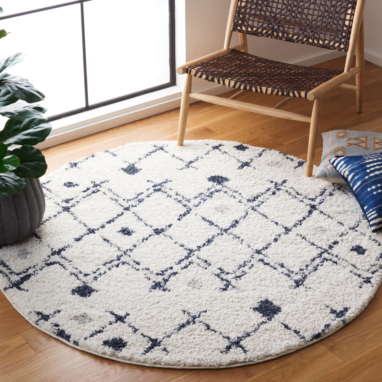 SAFAVIEH Berber Shag Jakolien Light Grey/Cream Rug