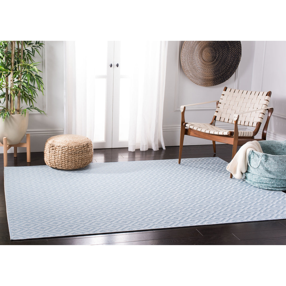 SAFAVIEH Bermuda Washable Elvy Indoor/ Outdoor Waterproof Rug